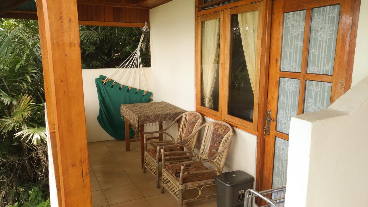 Panorama Backpackers Otel Bunaken Dış mekan fotoğraf