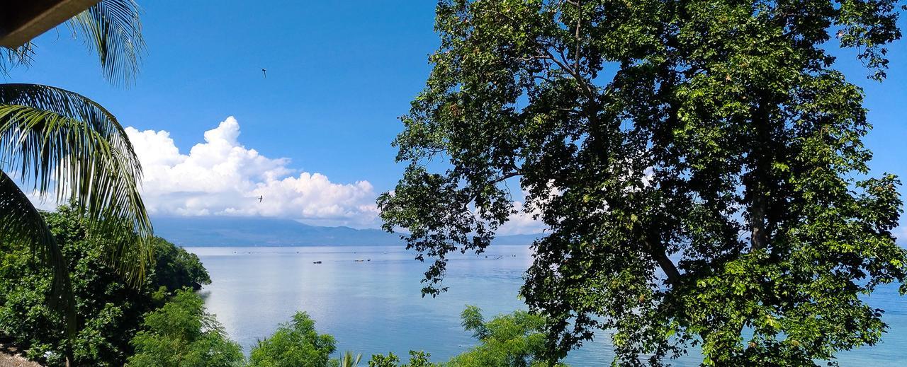 Panorama Backpackers Otel Bunaken Dış mekan fotoğraf
